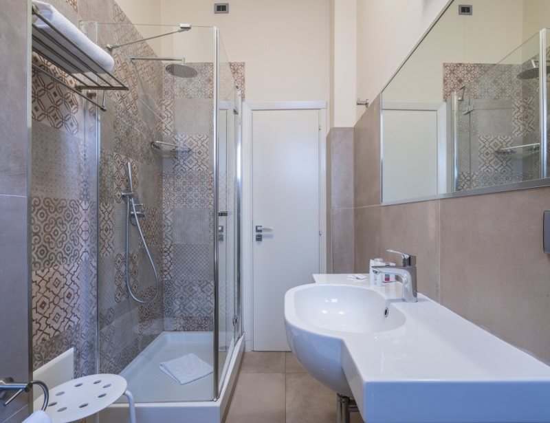 Bathroom - Standard Room - Hotel Palace Battipaglia
